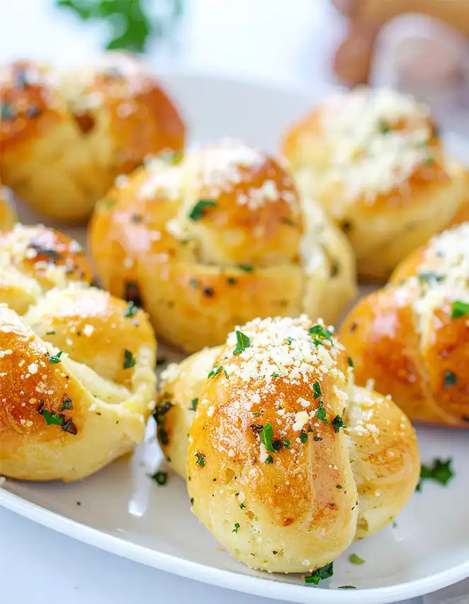 Crispy and yummy garlic Parmesan knots