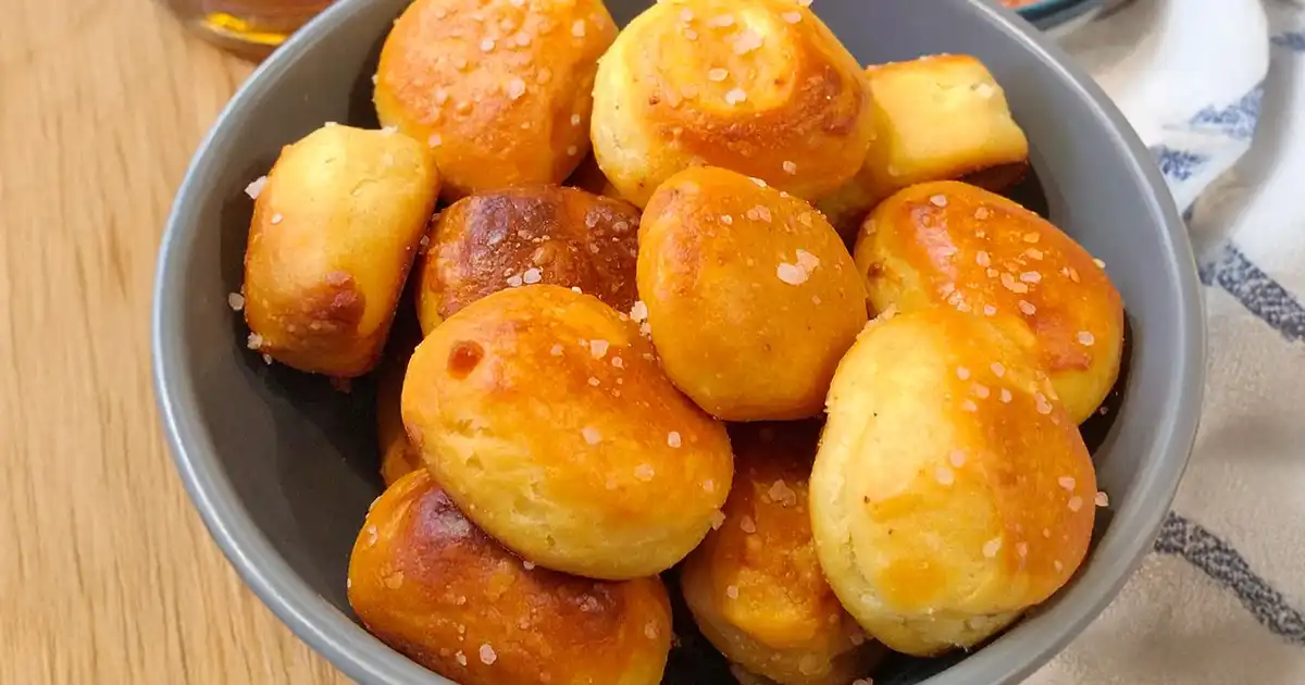 Soft Pretzel Bites with Beer Cheese Dip