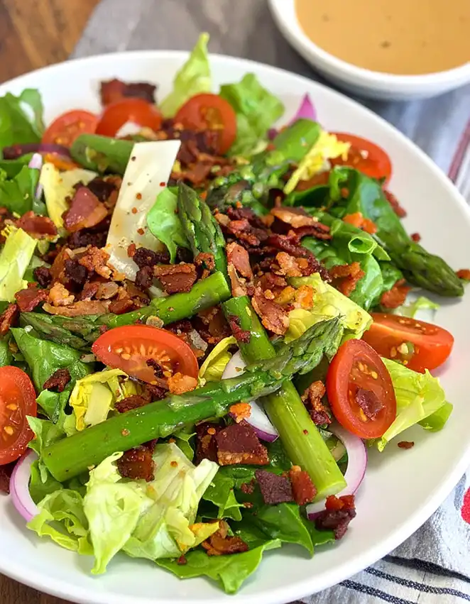 Quick and easy bacon asparagus salad recipe