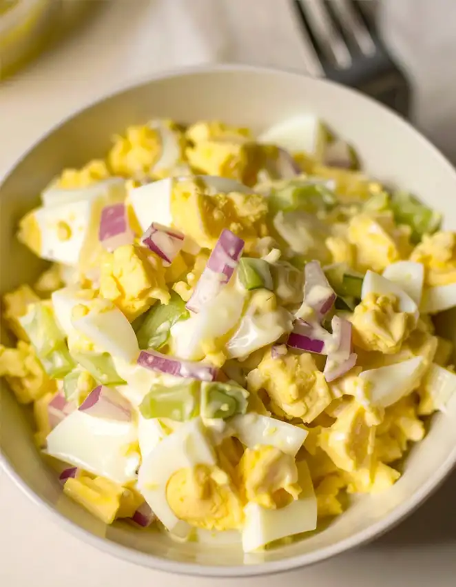 Cream egg salad for the holiday