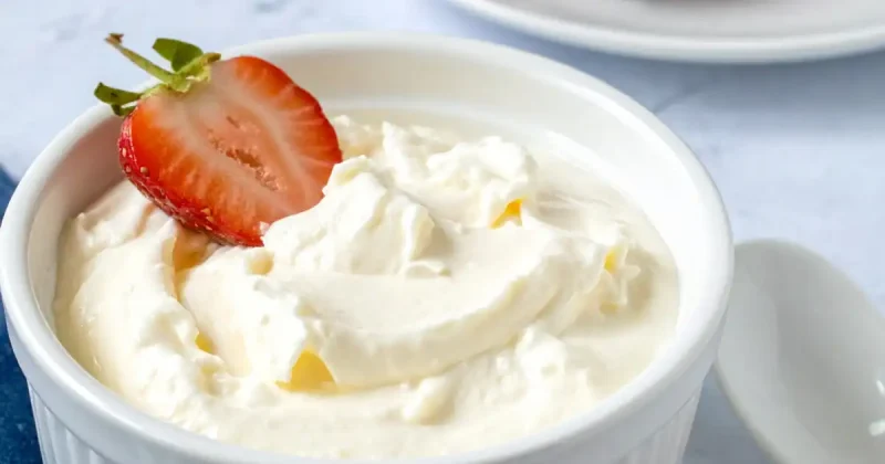 Easy No Bake Cheesecake Dip