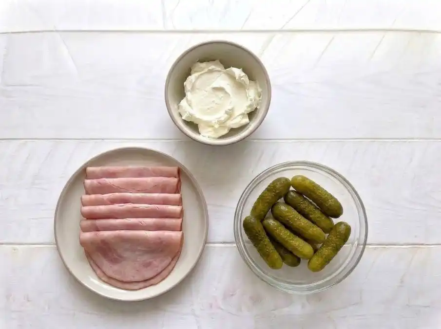 Ham and pickle roll ups ingredients