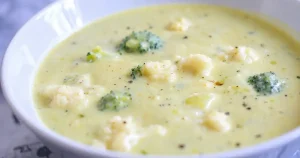 chunky creamy Broccoli Cauliflower cheese Soup