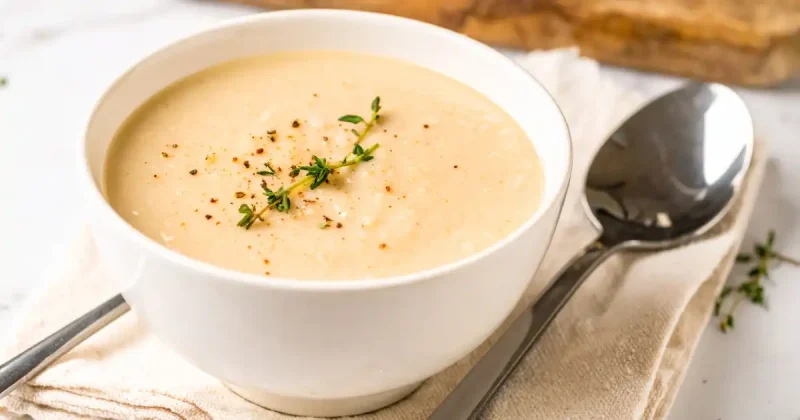 Healthy Roasted Cauliflower Soup
