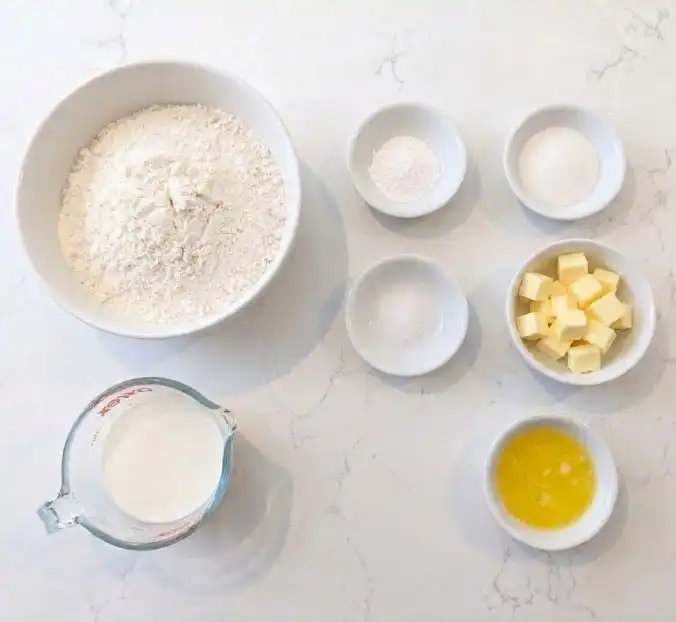 quick dinner rolls ingredients